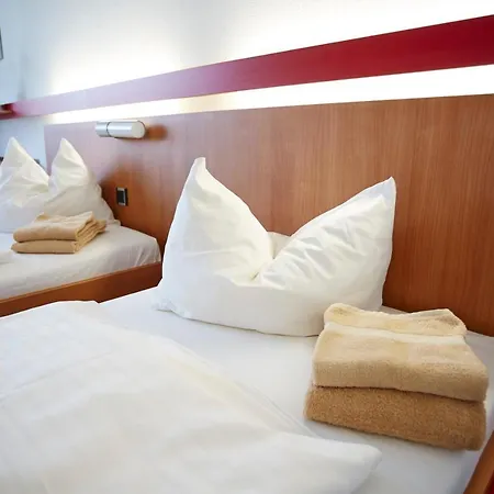 Schoenblick - Christliches Gaestezentrum ホテル 3*