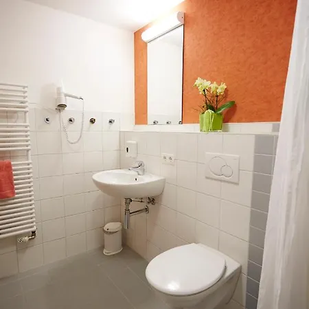 Schoenblick - Christliches Gaestezentrum Hotel Schwäbisch Gmünd