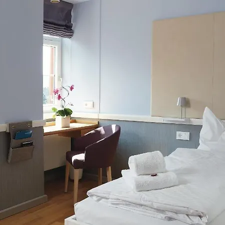 Hotel Schoenblick - Christliches Gaestezentrum Schwäbisch Gmünd