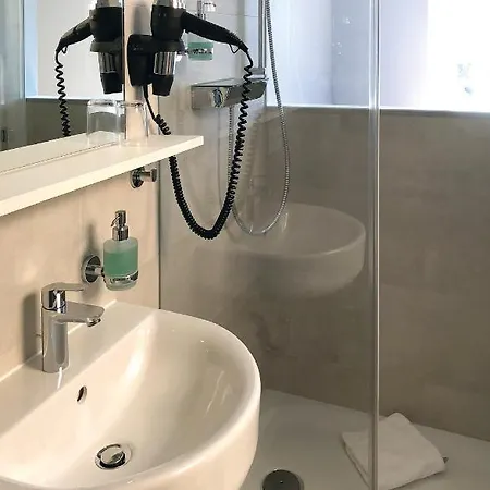 Hotel Schoenblick - Christliches Gaestezentrum 3*