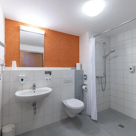 호텔 Schoenblick - Christliches Gaestezentrum 3*
