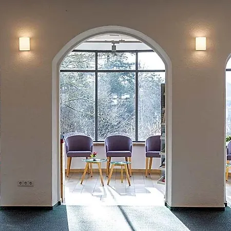 Schoenblick - Christliches Gaestezentrum Отель