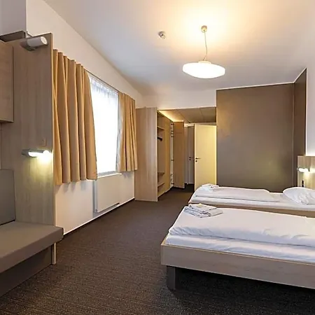 Schoenblick - Christliches Gaestezentrum Швебиш-Гмюнд